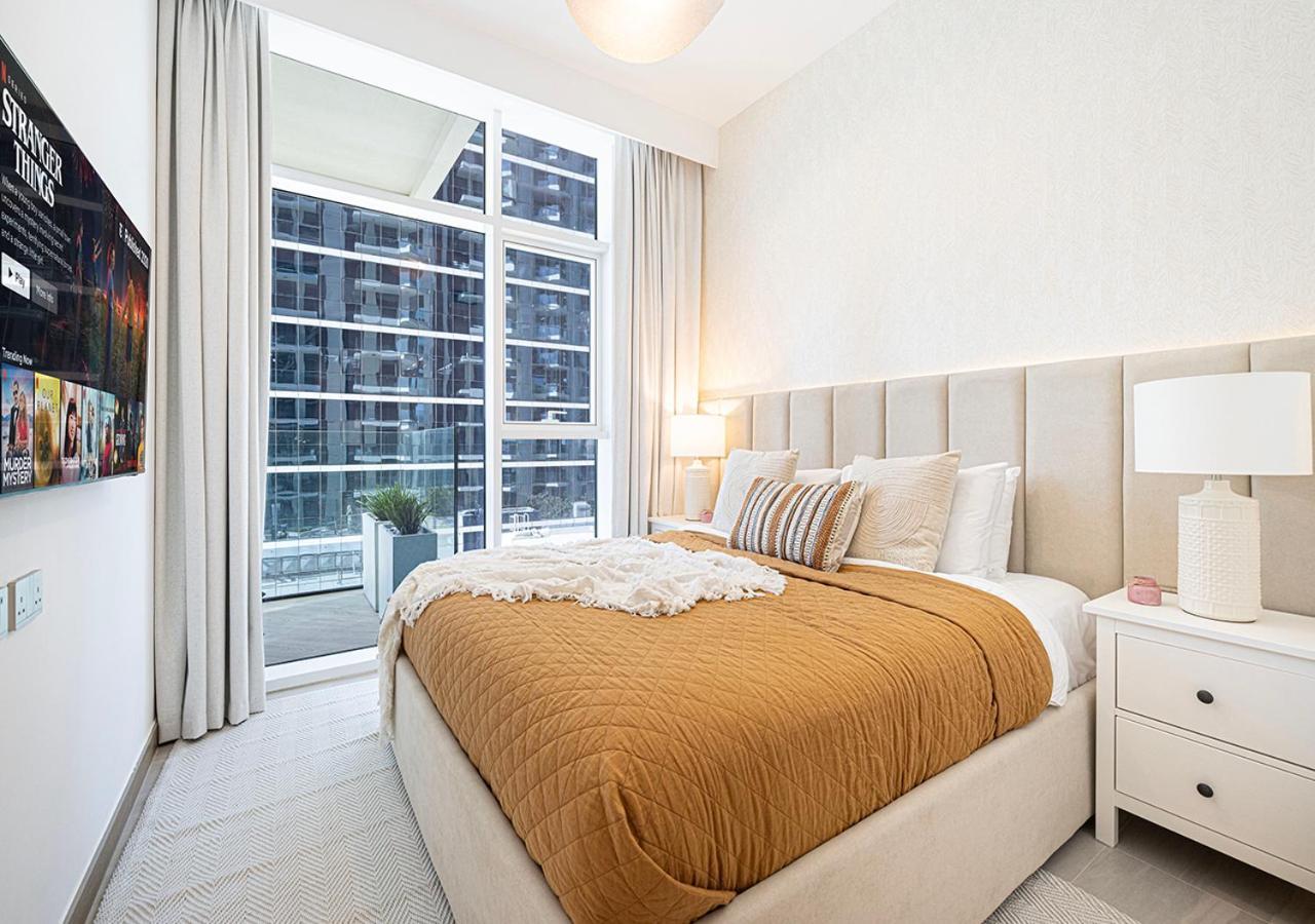Luxury 2 Bedroom Missoni Building Canal & Pool View * Dubai