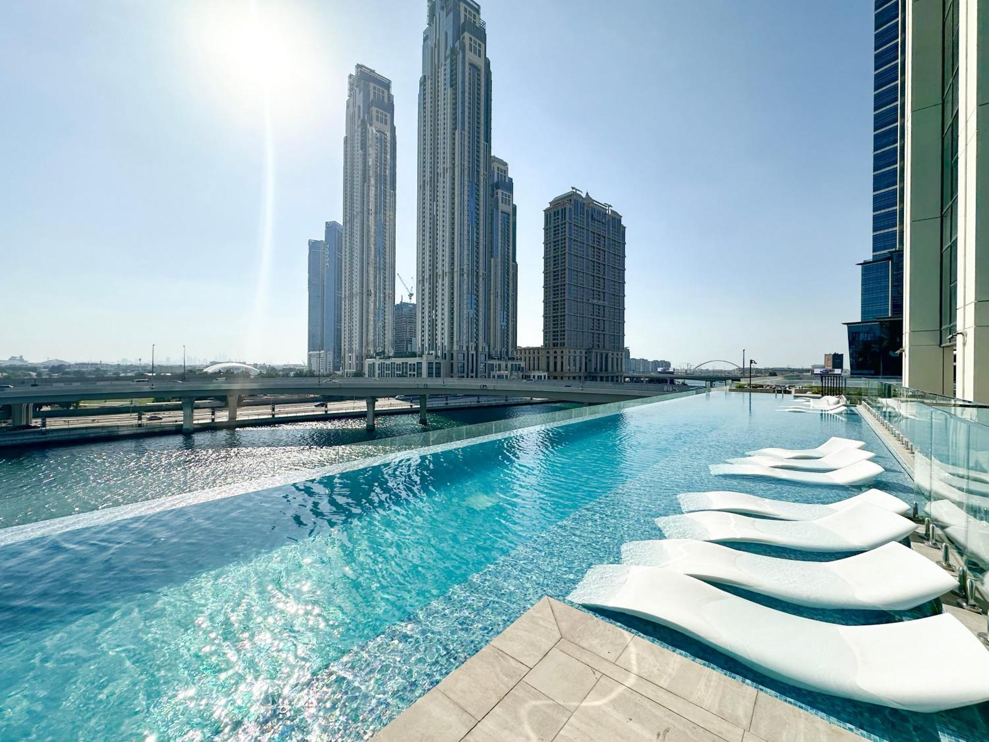 Luxury 2 Bedroom Missoni Building Canal & Pool View Dubai