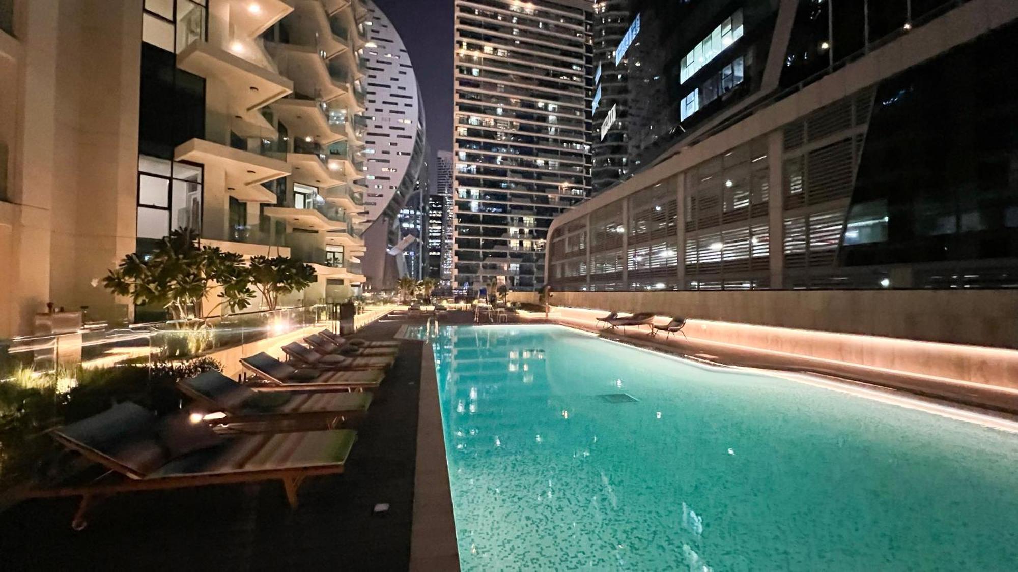 Luxury 2 Bedroom Missoni Building Canal & Pool View Apartment